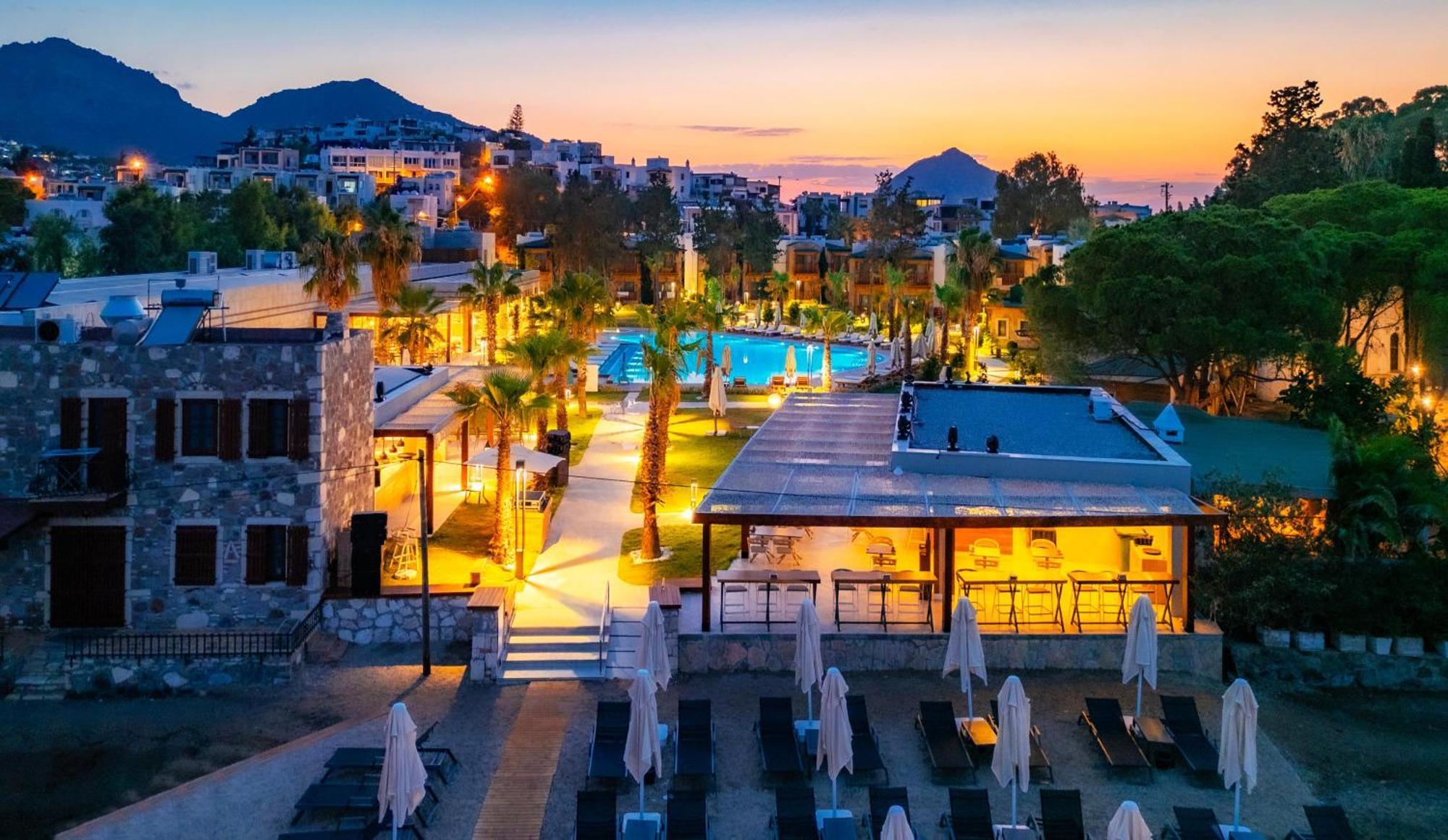 Suum Bodrum Hotel & Beach - Adult Only Bagian luar foto