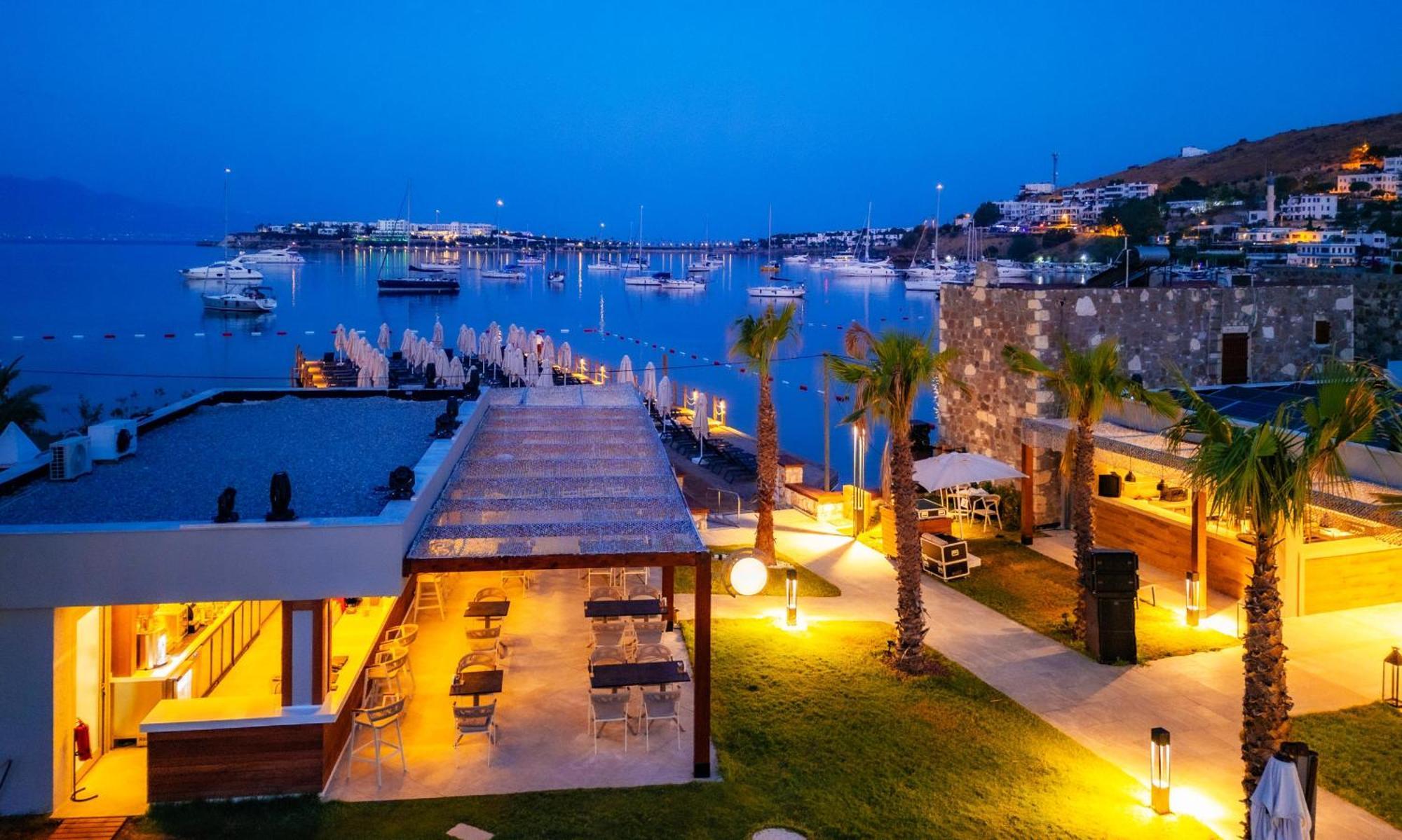 Suum Bodrum Hotel & Beach - Adult Only Bagian luar foto