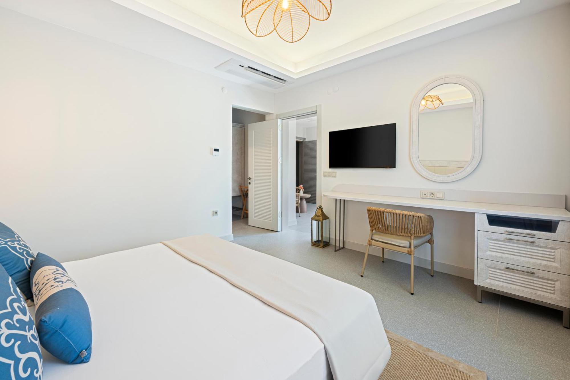 Suum Bodrum Hotel & Beach - Adult Only Bagian luar foto